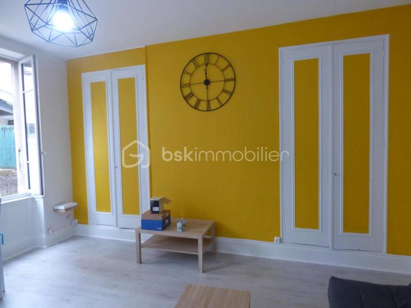 Studio - 25 m² - 1 pièce