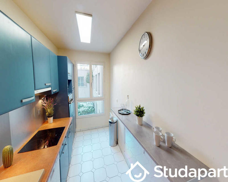 Chambre - 90 m² - 1 pièce