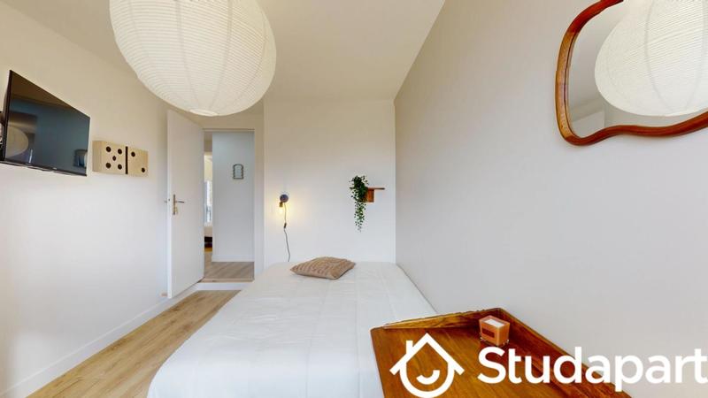 Chambre - 10 m² - 1 pièce