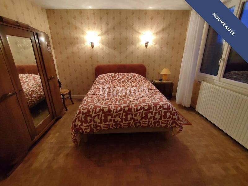 Maison - 102 m² - 5 pièces