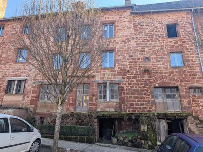 Maison - 170 m² - 6 pièces