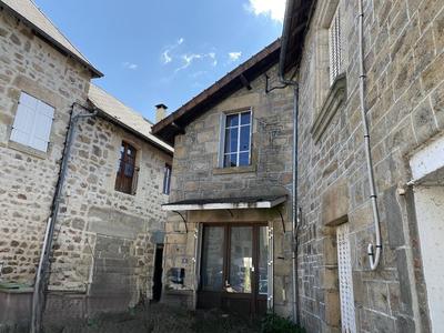 Maison ancienne - 127 m² - 4 pièces