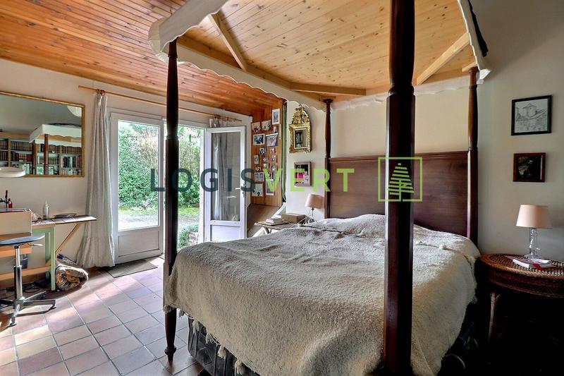 Maison - 162 m² - 8 pièces