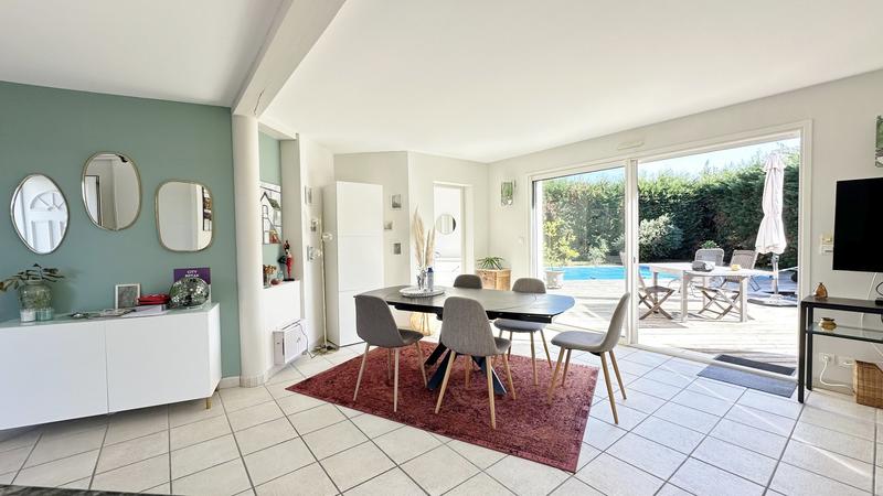 Maison d'architecte - 110 m² - 5 pièces