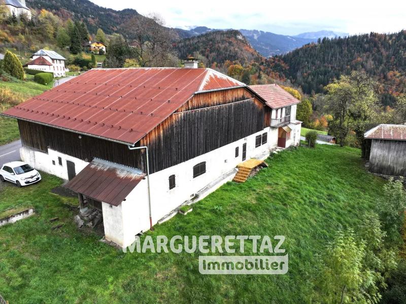 Ferme - 213 m² - 8 pièces