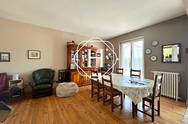 Maison - 168 m² - 4 pièces