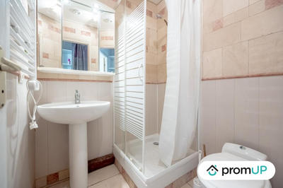 Villa - 222 m² - 7 pièces