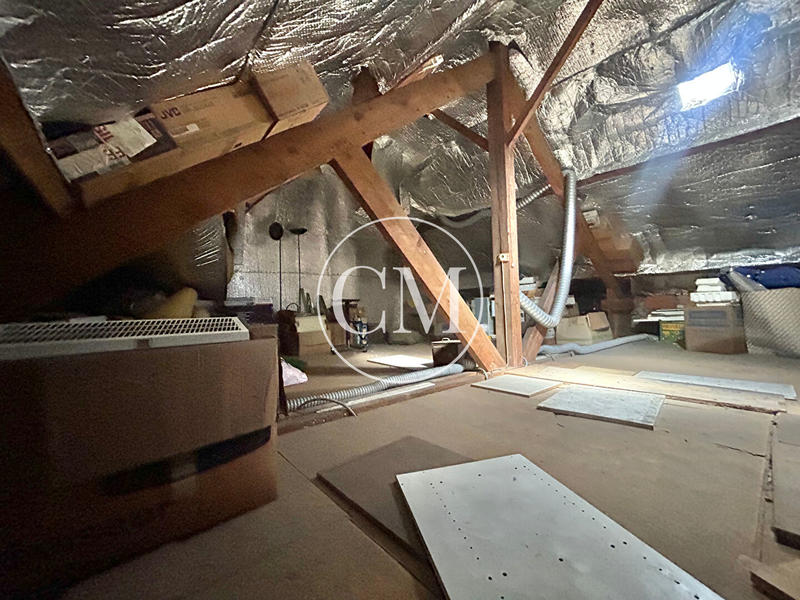 Maison - 208 m² - 4 pièces