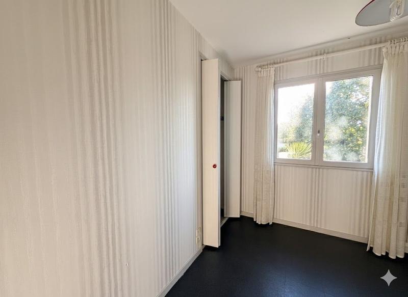 Maison - 102 m² - 4 pièces
