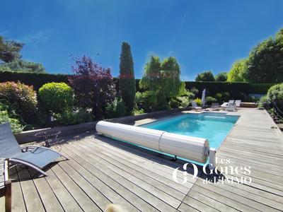 Villa - 144 m² - 7 pièces