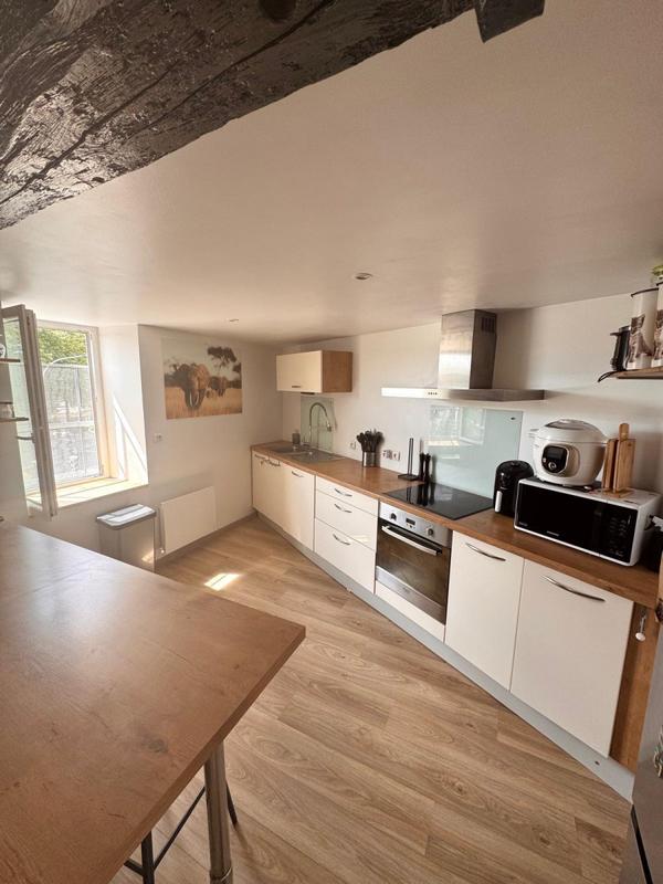 Appartement - 67 m² - 2 pièces