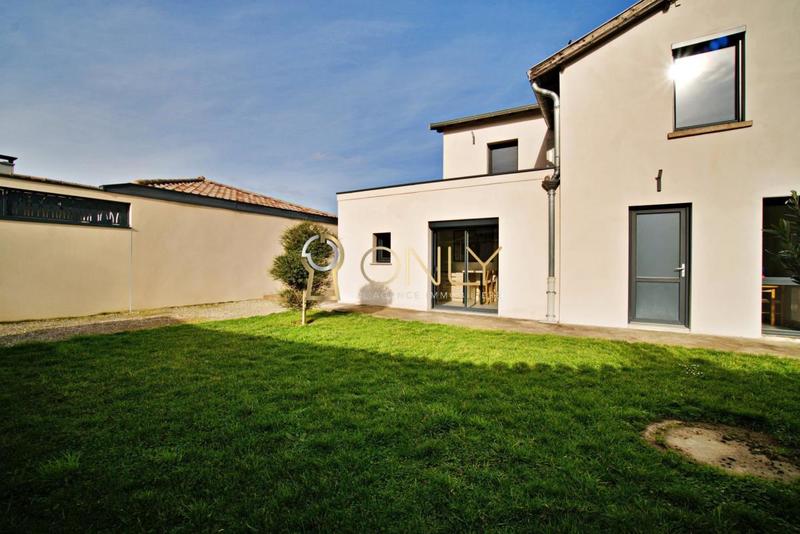 Maison de village - 73 m² - 3 pièces