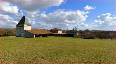 Bastide - 378 m² - 15 pièces