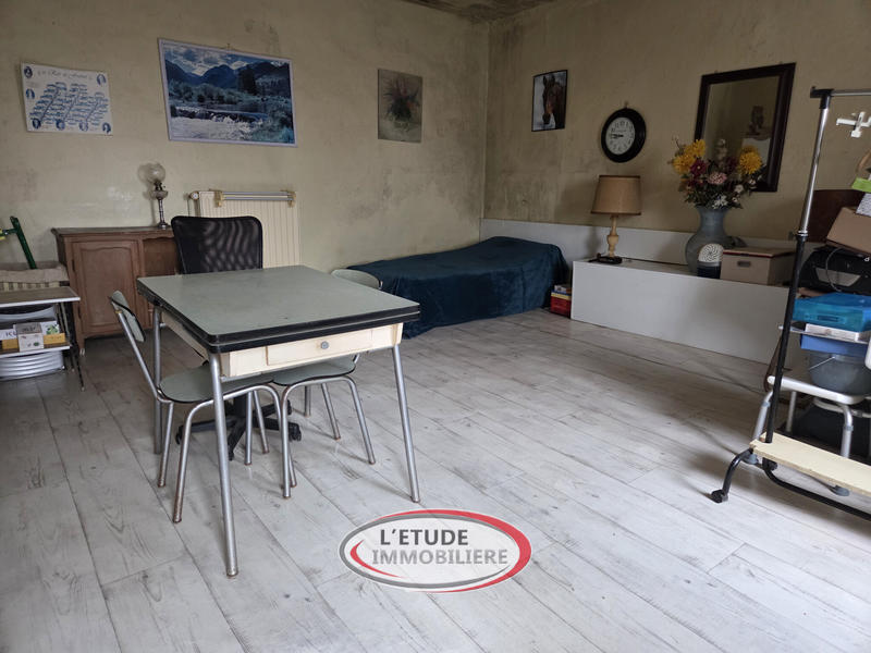 Maison - 90 m² - 3 pièces