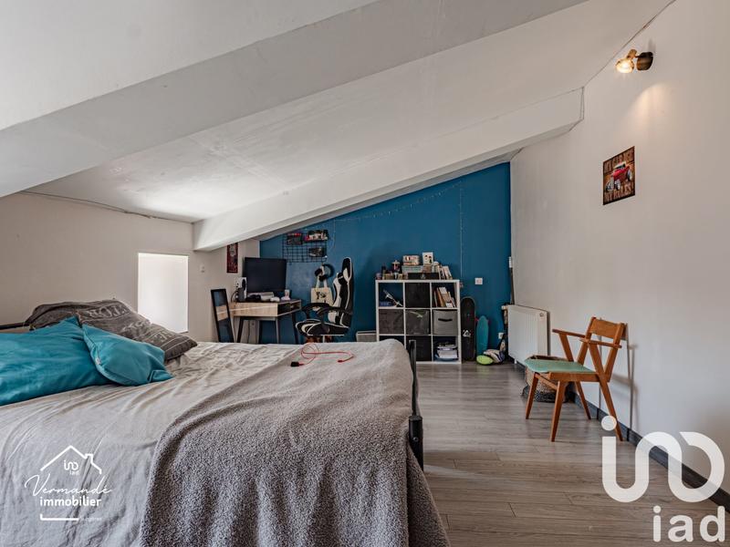 Maison - 265 m² - 9 pièces