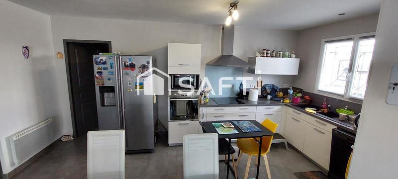 Maison - 99 m² - 6 pièces