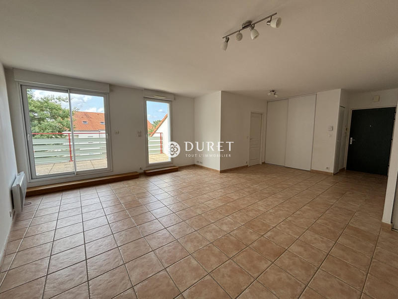 Appartement - 80 m² - 4 pièces