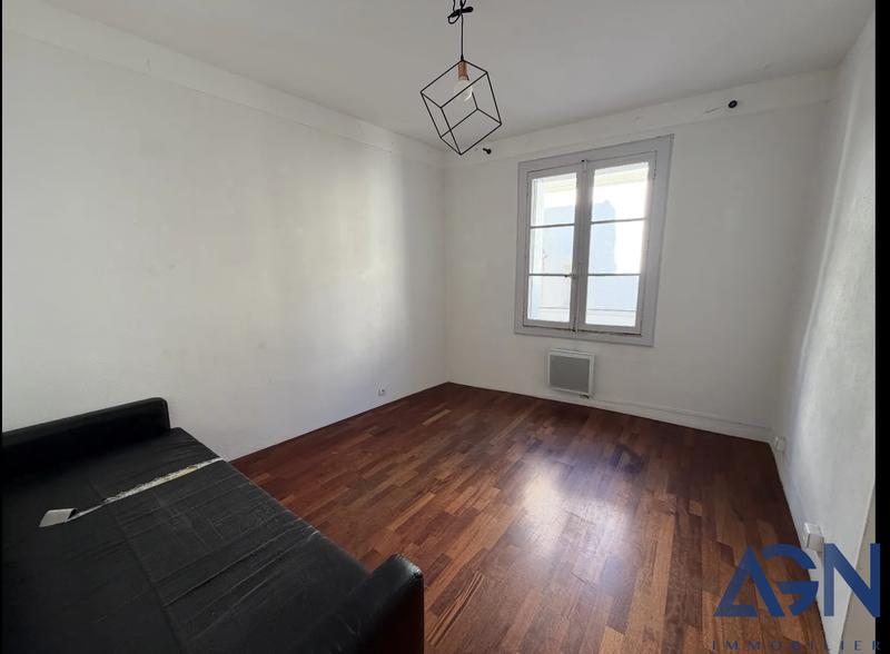 Appartement - 96 m² - 3 pièces