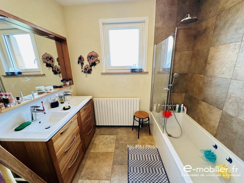 Maison - 156 m² - 6 pièces