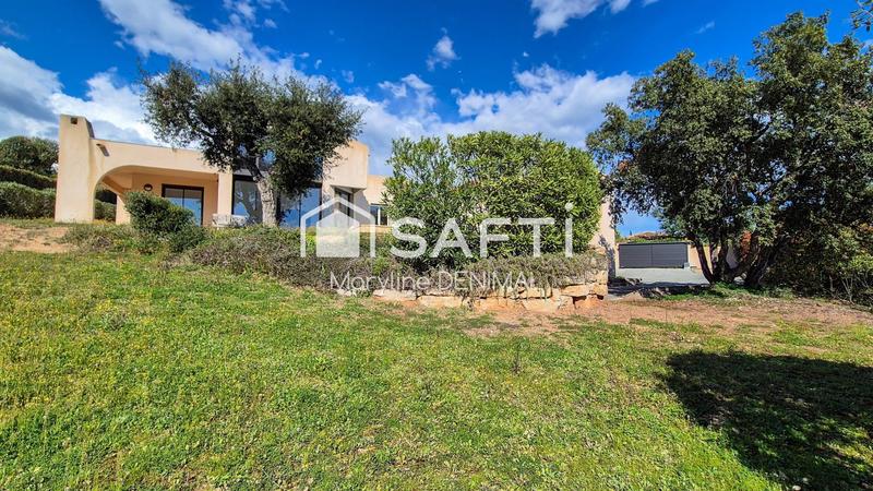 Villa - 168 m² - 6 pièces