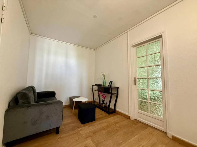 Appartement - 84 m² - 4 pièces