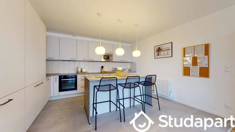 Chambre - 9 m² - 1 pièce