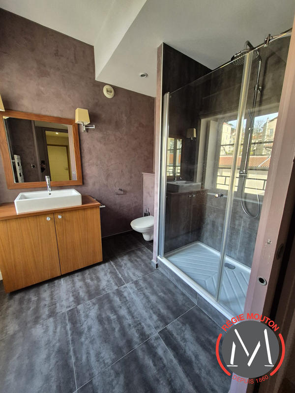 Appartement - 135 m² - 3 pièces