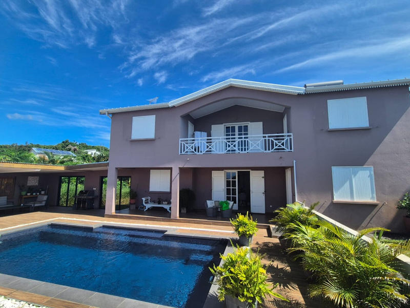 Villa - 154 m² - 4 pièces