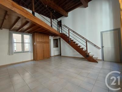 Appartement - 82 m² - 3 pièces