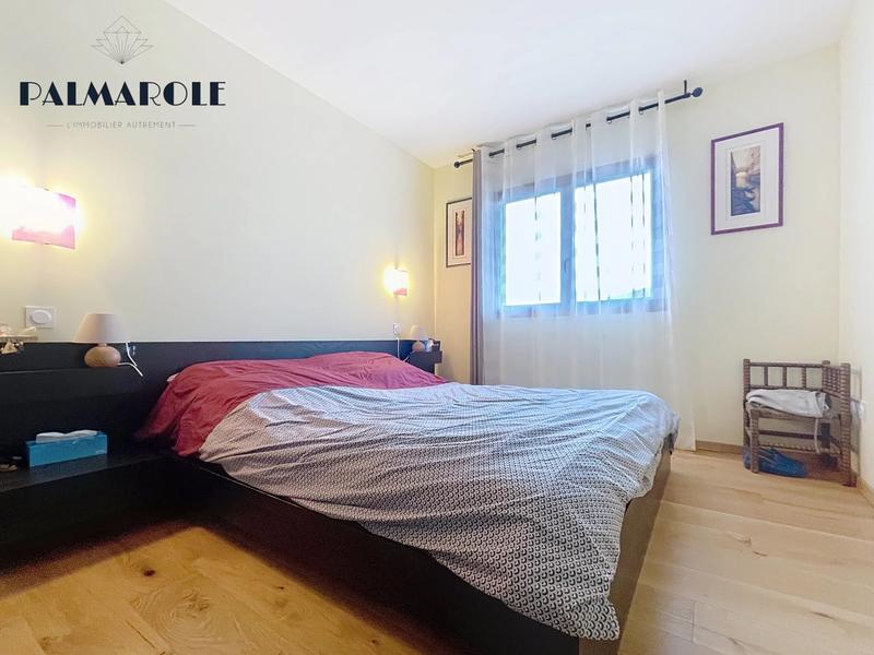 Appartement - 75 m² - 3 pièces