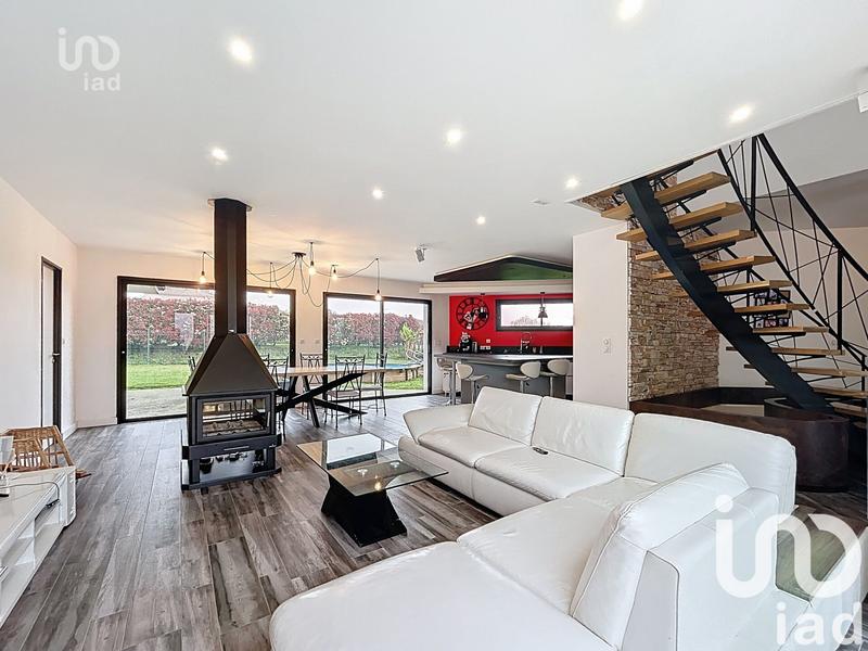 Maison - 162 m² - 6 pièces