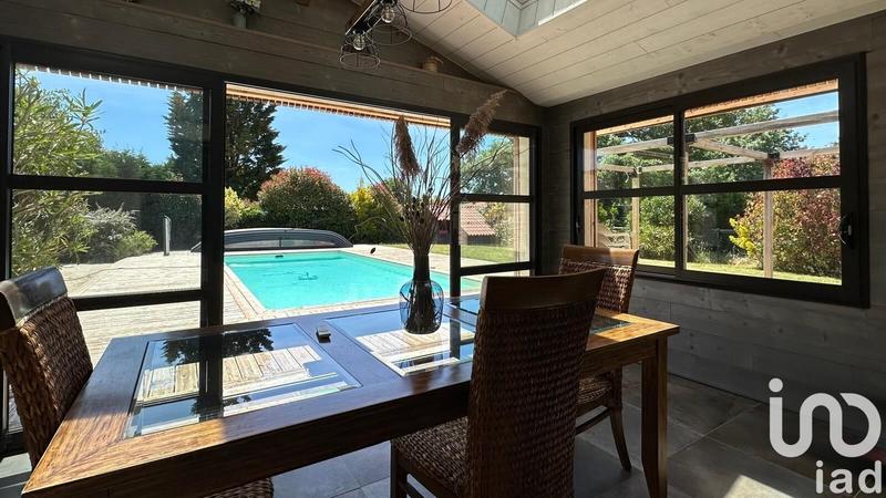 Maison - 166 m² - 6 pièces