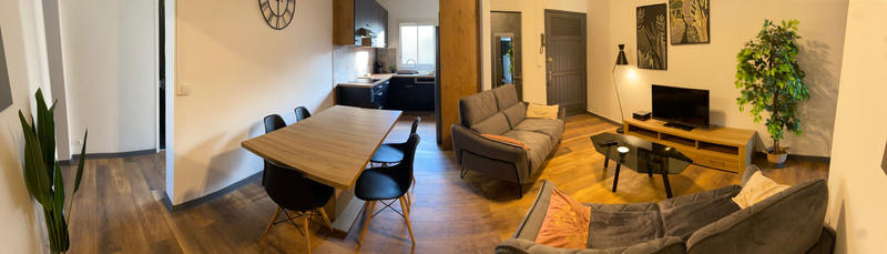 Appartement - 85 m² - 5 pièces