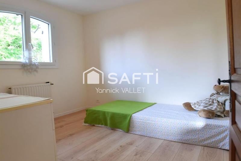 Maison - 207 m² - 10 pièces