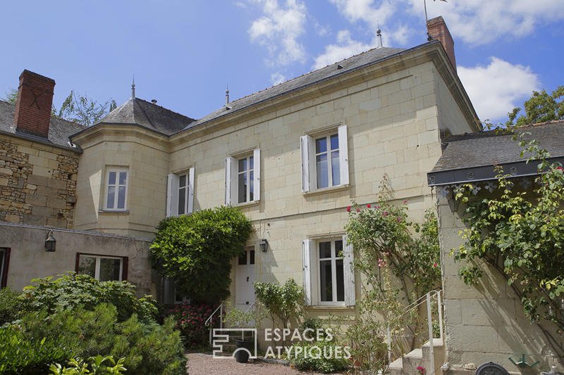 Maison - 400 m² - 12 pièces