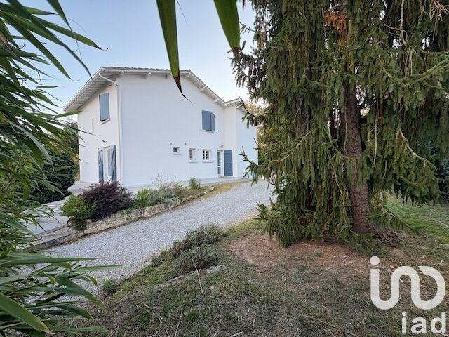 Maison - 145 m² - 6 pièces