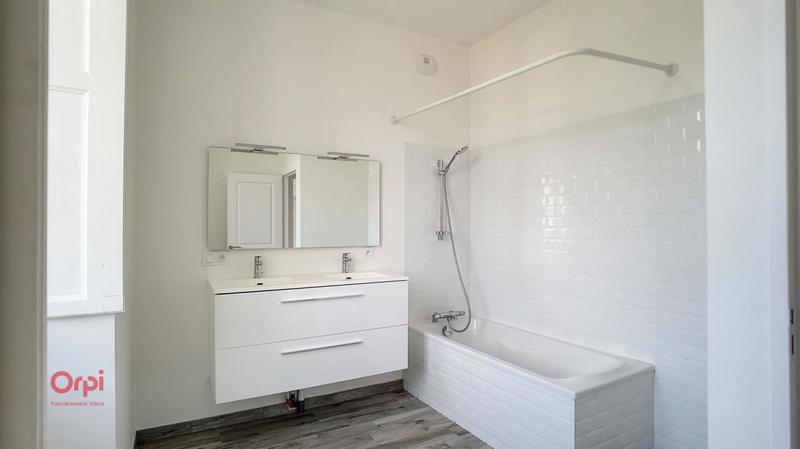 Maison - 111 m² - 5 pièces