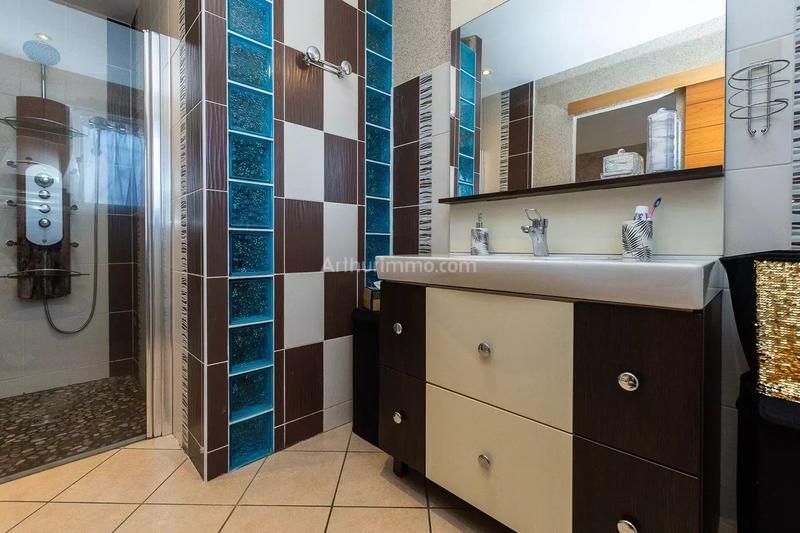 Maison - 170 m² - 5 pièces