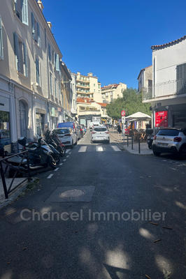 Fonds de commerce - 32 m²