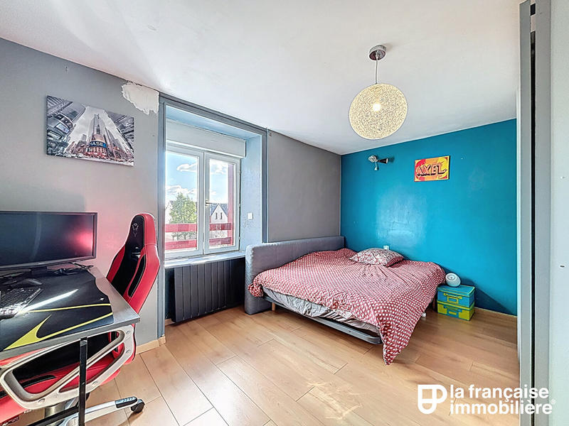 Maison - 102 m² - 4 pièces