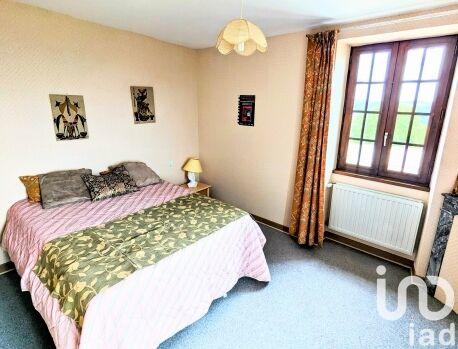 Maison - 262 m² - 8 pièces