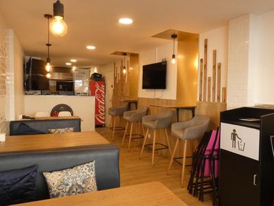 Fonds de commerce - 65 m²