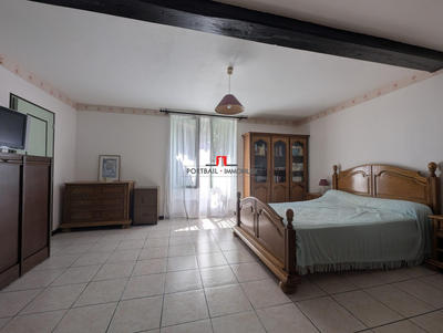 Maison - 140 m² - 4 pièces