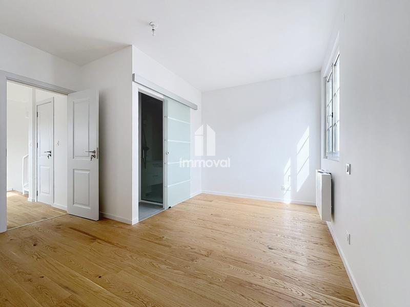 Appartement - 107 m² - 5 pièces