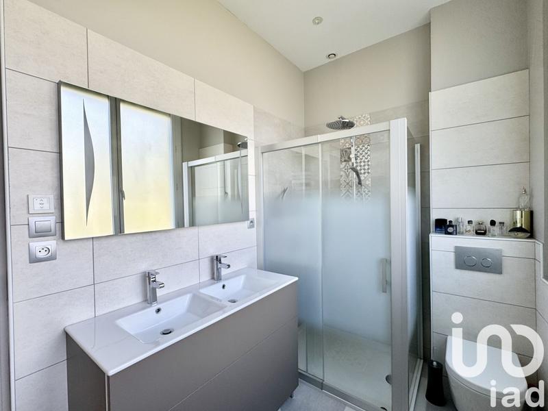 Maison de ville - 202 m² - 8 pièces