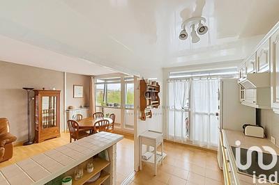 Appartement - 83 m² - 4 pièces