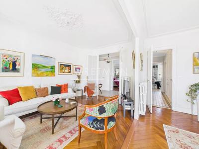 Appartement - 92 m² - 4 pièces