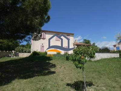Villa - 141 m² - 6 pièces