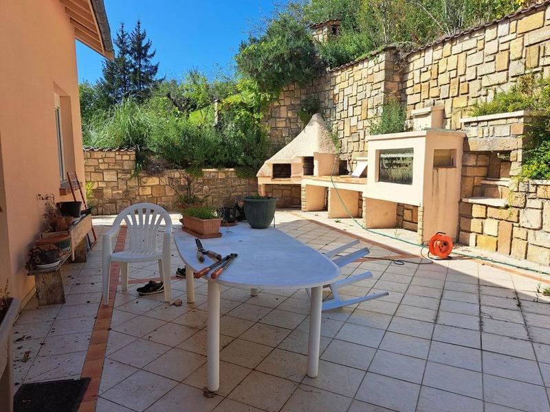 Maison de village - 139 m² - 7 pièces