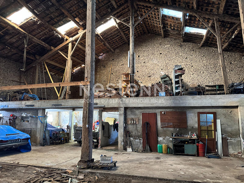 Maison - 259 m² - 10 pièces